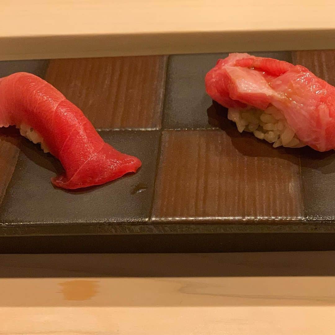 岸本加世子さんのインスタグラム写真 - (岸本加世子Instagram)「世界で一番大好きな方にお寿司をご馳走になりました。ドンペリも沢山頂きました。感謝で一杯です。幸せです。」11月21日 22時55分 - kayokokishimoto
