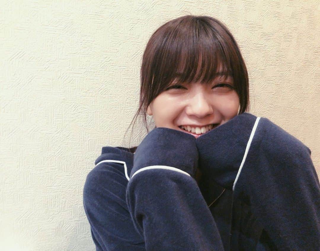 工藤美桜さんのインスタグラム写真 - (工藤美桜Instagram)「おやすみ あ！昨日発売のananにイットガールとして取材してもらいましたのでぜひ見てくださいね〜！ #ヒロアカ見てますか ⠀ #私録画してたのみたよ⠀ #いろんな言葉を知りたい ⠀ #もっと知らないものも学び ⠀ #たい ⠀⠀ #うん唐突 ⠀」11月21日 23時36分 - mmio_kudo