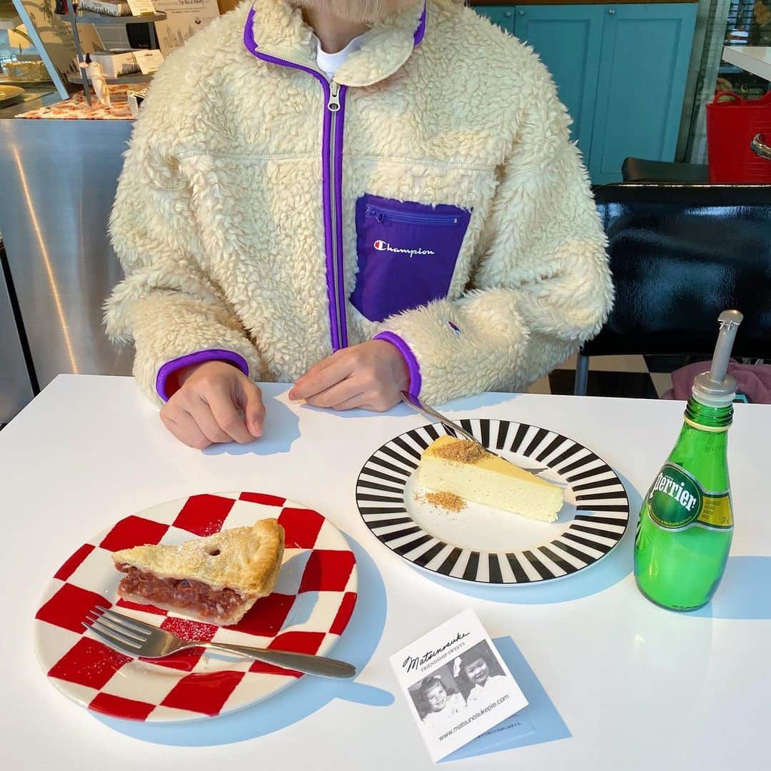 アトモスガールズ/atmos girlsのグルメインスタ