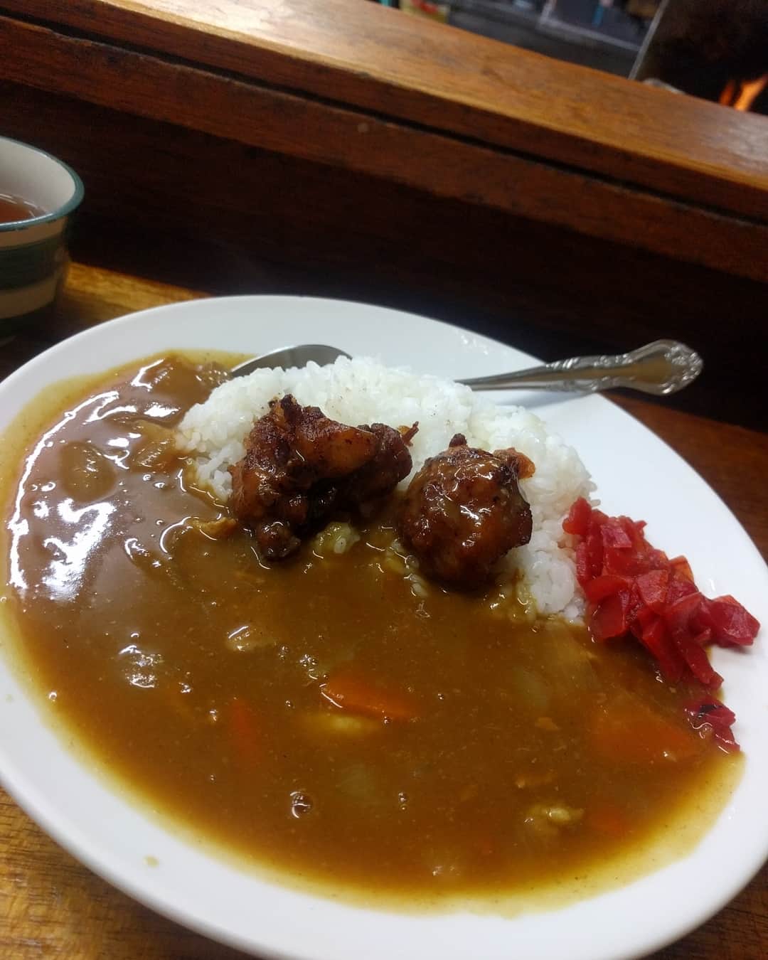 越中睦士のグルメインスタ