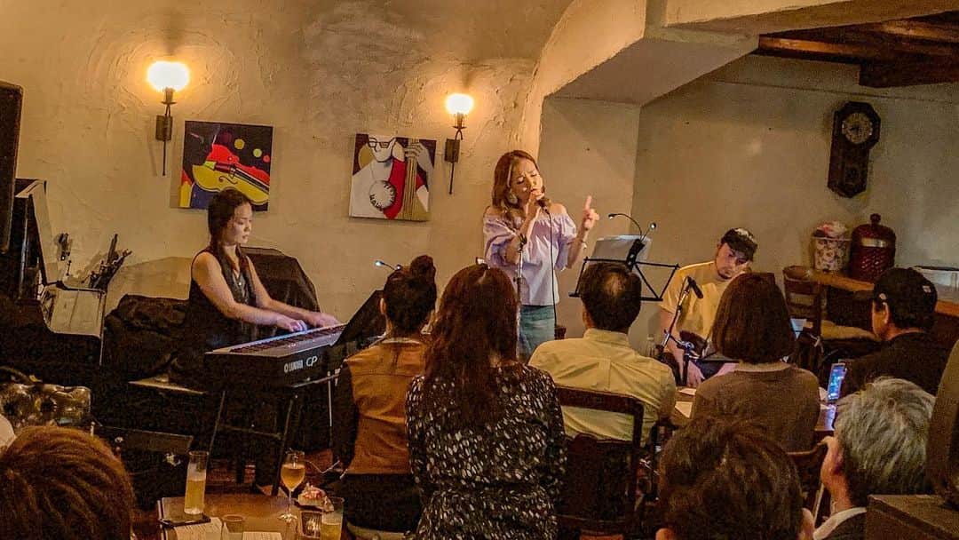 宏実のグルメインスタ