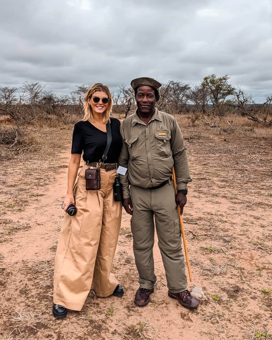 Ashley Jamesさんのインスタグラム写真 - (Ashley JamesInstagram)「One of the highlights of the trip for me was getting to walk into the depths of the bush with Lukas, who is one of only 5 Master Trackers in the world! He showed me a snippet of his knowledge of navigating his way through and reading signs in the bush. He knows every footprint of the birds and animals, and can tell if they are walking or limping. He was even able to show me where the swallows came and picked up mid to make their nests! ❤️ We had to walk very quietly, and he told me if we came across any animals (like a hippo, leopard, elephant, lion etc), and they ran at us I was to stand up straight and face them as a show of power. Luckily that didn't happen, but what a rush! 🇿🇦❤️🦁🦒 #safari #krugerpark」11月22日 1時30分 - ashleylouisejames