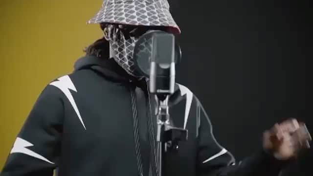 WRETCH 32のインスタグラム