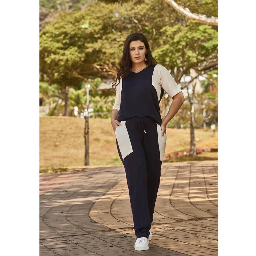 DECÊNCIAさんのインスタグラム写真 - (DECÊNCIAInstagram)「RESORT VERÃO 2020 Um look Street confortável para o seu dia a dia. ⠀ Venham conferir: Estamos localizadas em BH/MG Rua Ametista,649 - Prado Telefone: (31)3291.5220 Entre em contato também em nosso Whatsapp e e solicite o PDF.」11月22日 2時01分 - dcn.decencia