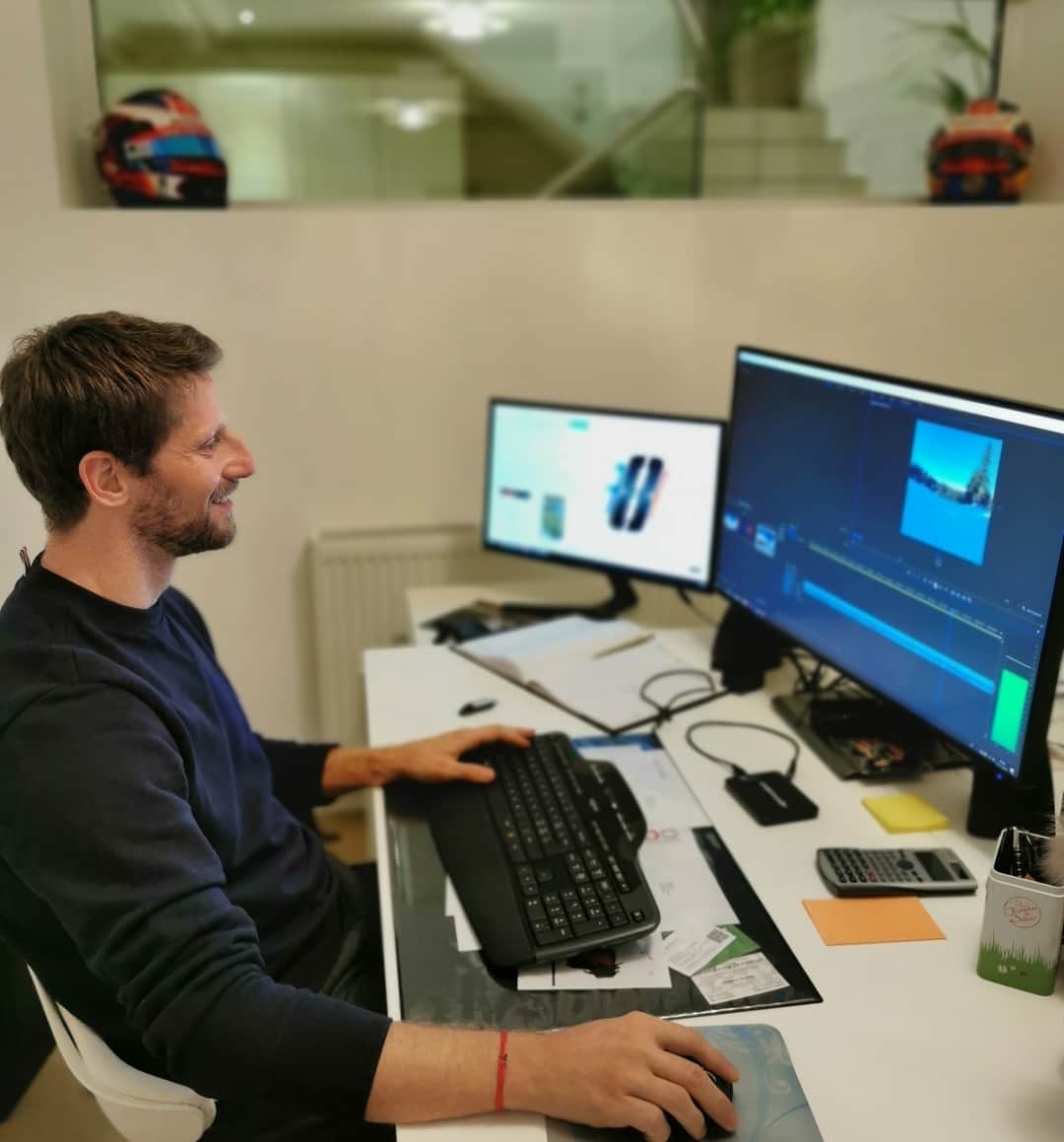 ロマン・グロージャンのインスタグラム：「Just editing my first ski touring of the 2020 winter for you guys on my #ConceptD 500 @conceptdcreator https://www.acer.com/ac/en/GB/content/conceptd-series/conceptd500」