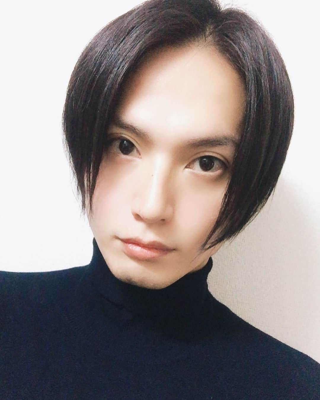 友常勇気さんのインスタグラム写真 - (友常勇気Instagram)「I'm going٩(๑•̀ω•́๑)۶ #信長の野望 #友常勇気 #前田慶次郎 #明日 #名古屋公演 #今から楽しみ そして、 #ドヤ顔 #ドアップ #笑笑」11月22日 13時10分 - yuki_tomotsune