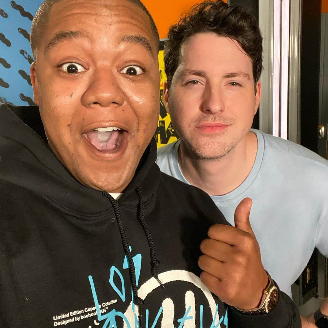 カイル・マッセイさんのインスタグラム写真 - (カイル・マッセイInstagram)「So this happened..... #Zoey101 fans scroll for Nostalgia @nickelodeon @allthat @boohoomanofficial hoodie 💪🏾」11月22日 5時49分 - kylemassey