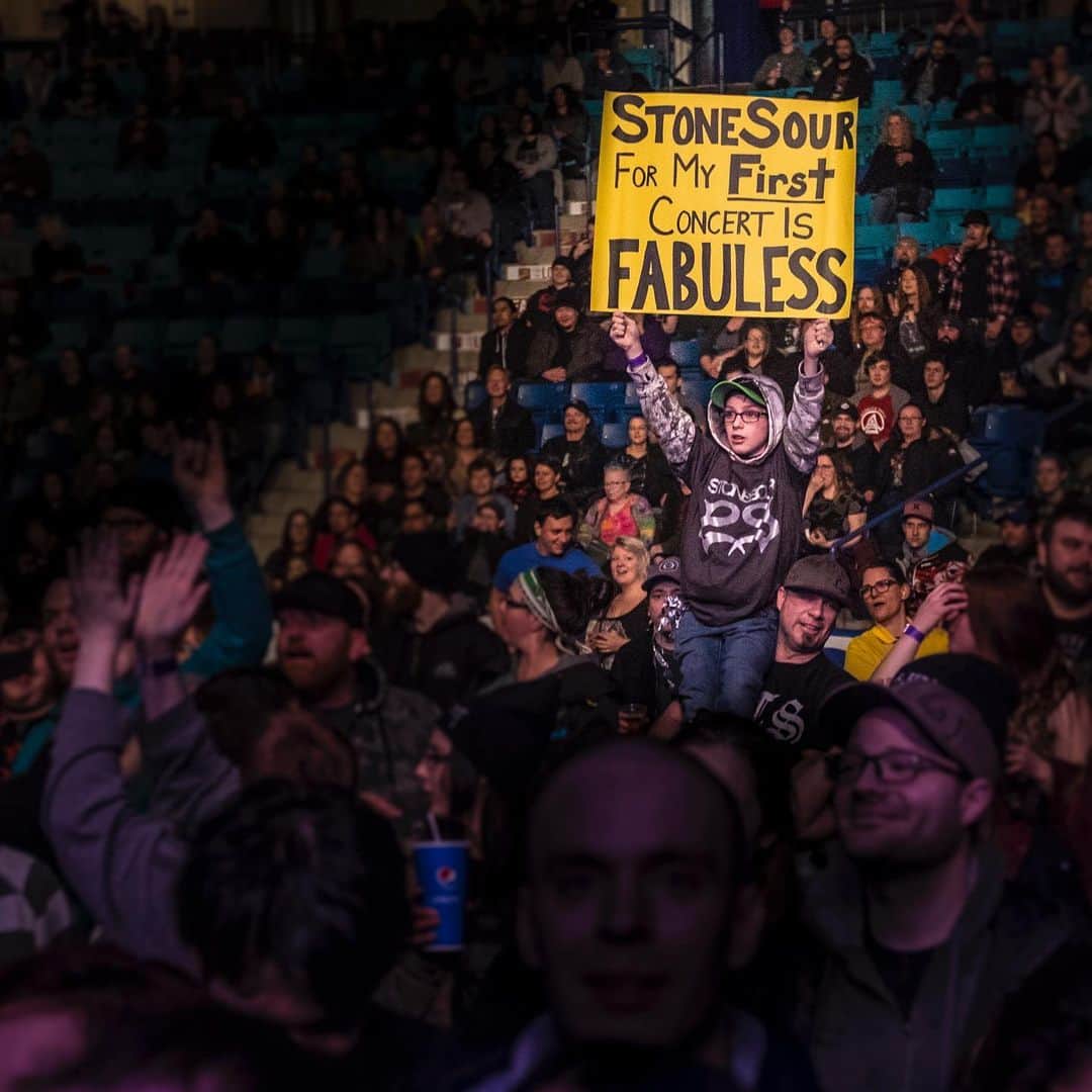 Stone Sourのインスタグラム：「Where was your first #StoneSour show?」