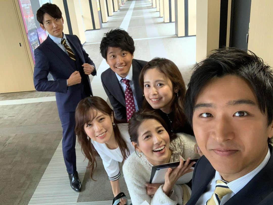 藤井弘輝(ふじいこうき) さんのインスタグラム写真 - (藤井弘輝(ふじいこうき) Instagram)「めざましテレビお疲れ様でした！ #めざましテレビ #生田さん #永島さん #れーみ #久慈 #黒瀬丸 #バッチリきめてる生田さん  #今日のココ調では #女子の一人称について #わいが流行ってるそうです #おじさんロケをしていてびっくりしました #私の時代は #うちが多かったかなあ #皆さんの学生時代はどうだったでしょうか #ちなみに久慈のお祖母様は #おらほ #と言うらしいです」11月22日 9時18分 - fujii_koki_cx