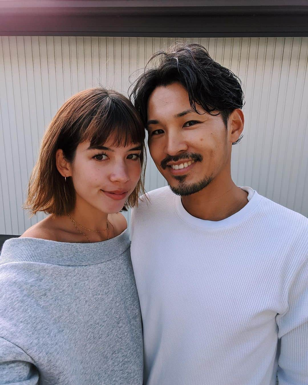 Satomi Biancaさんのインスタグラム写真 - (Satomi BiancaInstagram)「👩🏽‍🦱🌹🧔🏾 ・ ・ TimeTreeを使い始めてから予定がたてやすくなったから夫婦の時間を作りやすくなったんだ✌🏼🌼 ・ ・ 旦那がまず入れた予定が“大掃除"だったのは笑ったけど😂 ・ ・ 前に決めた温泉は来週行く予定だけど、大掃除はとりあえずエアコンからスタートできました😇　#2枚目参照 ・ ・ 旦那が不定休だから今まで中々予定組むのが難しくてお互い別行動が多かったんだけど、最近は予定合わせやすくなった😉 ・ ・ いつもありがとー🧔🏾🌿 ・ ・ #タイムツリーはじめました  #TimeTree  #pr」11月22日 10時26分 - satobyyyy