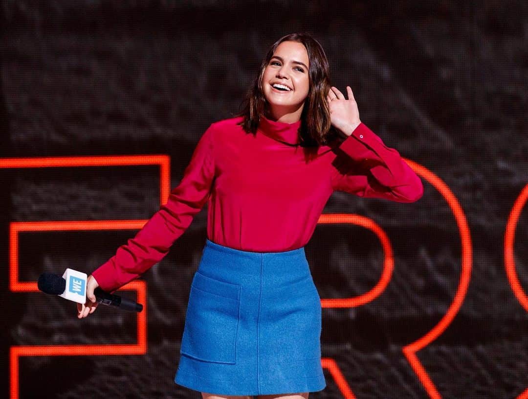 ベイリー・マディソンのインスタグラム：「Tuesday I had the pure joy of getting to be in a room with 20,000 inspiring souls and hear 20,000 fearless voices at #WeDay Vancouver.  Always humbled. Always inspired. Always grateful to be a part of the day. Thank you for having me and being fam @wemovement 💕💕」
