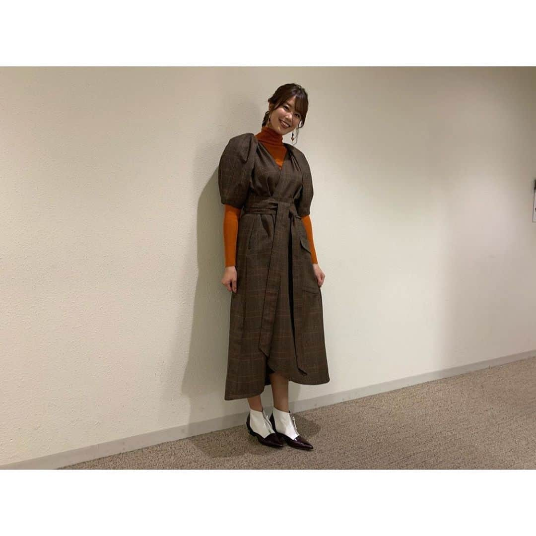 稲村亜美さんのインスタグラム写真 - (稲村亜美Instagram)「所さんの学校では教えてくれないそこんトコロ！ みていただきありがとうございます😍🙏 普通に生活していたら疑問に思わない当たり前の事を改めて知れたのでタメになる番組でした〜😍😍😍 衣装は one-piece  #stair  shoes  #togapulla @midwest_official  でした！」11月22日 22時15分 - inamura_ami