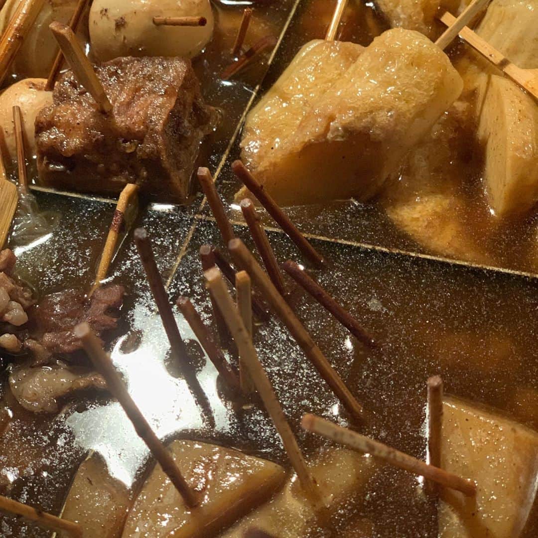 岸本加世子さんのインスタグラム写真 - (岸本加世子Instagram)「静岡おでん。三河屋参上。牡蠣焼き6本も食べました。#静岡おでん#三河屋」11月22日 22時32分 - kayokokishimoto