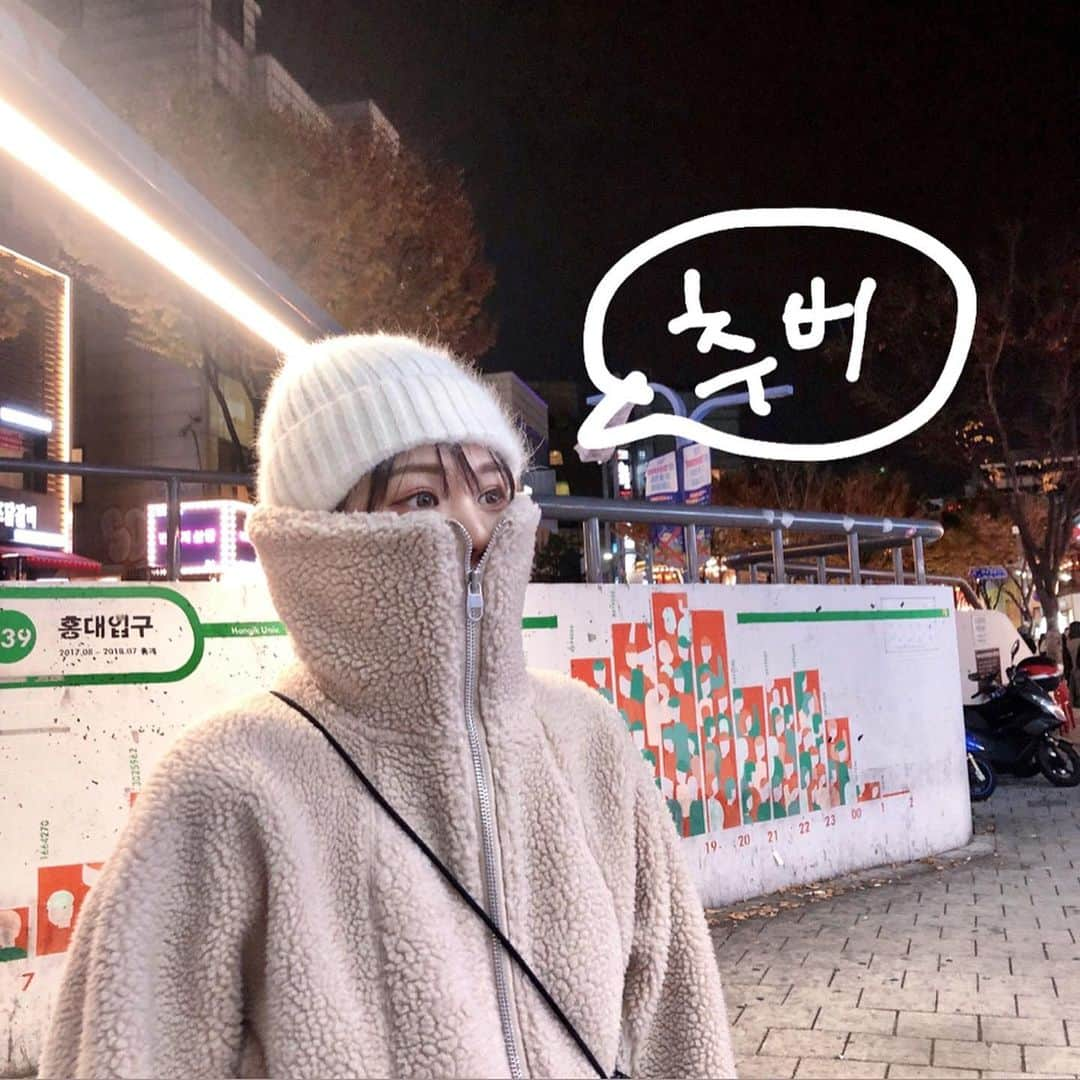 ビヤさんのインスタグラム写真 - (ビヤInstagram)「첫눈 내렸던 날 !」11月22日 15時30分 - b_2ya