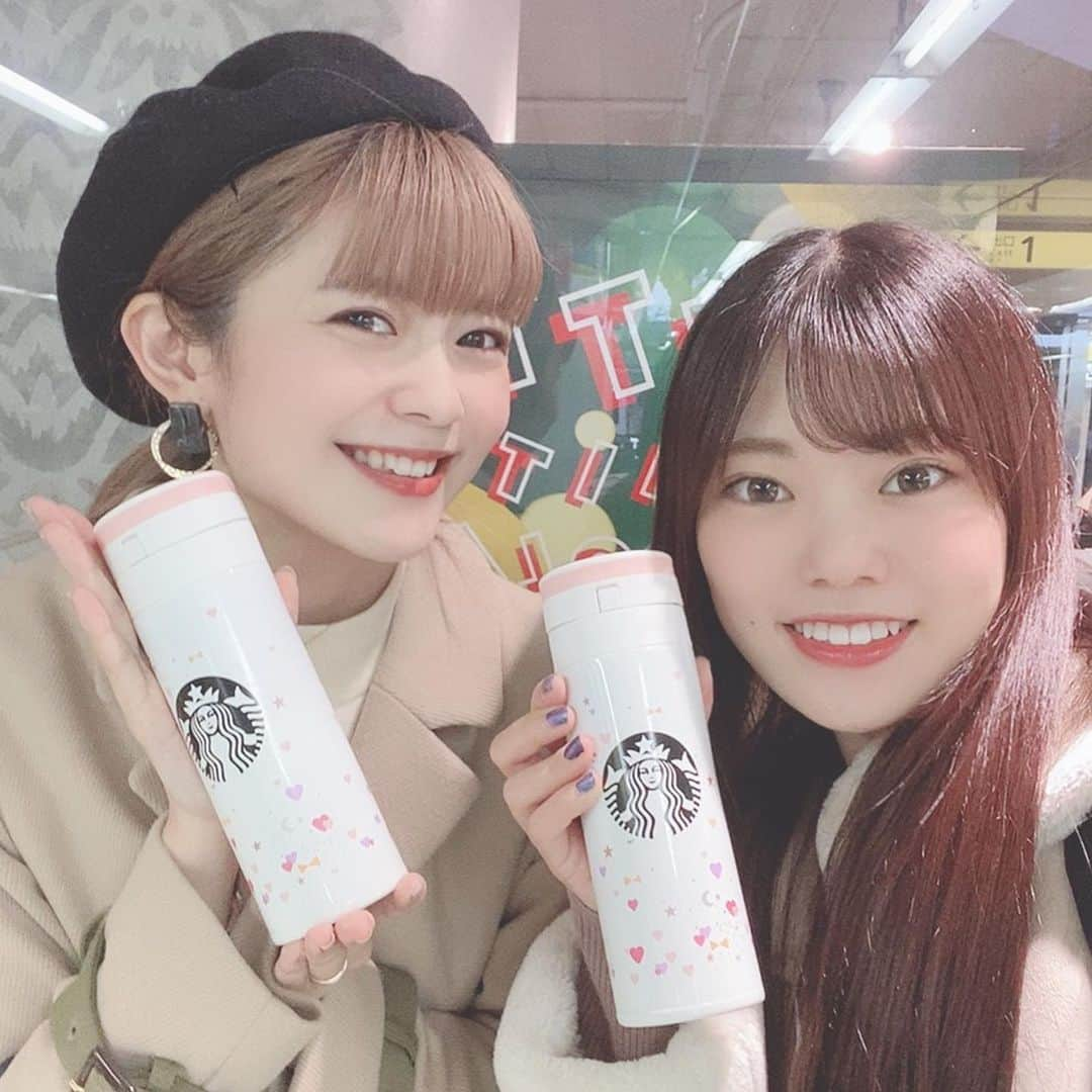 紡木吏佐さんのインスタグラム写真 - (紡木吏佐Instagram)「オソロタンブラー😋💓 #スタバ #スタバタンブラー #倉知玲鳳 #紡木吏佐」11月22日 18時05分 - risa.tsumugi