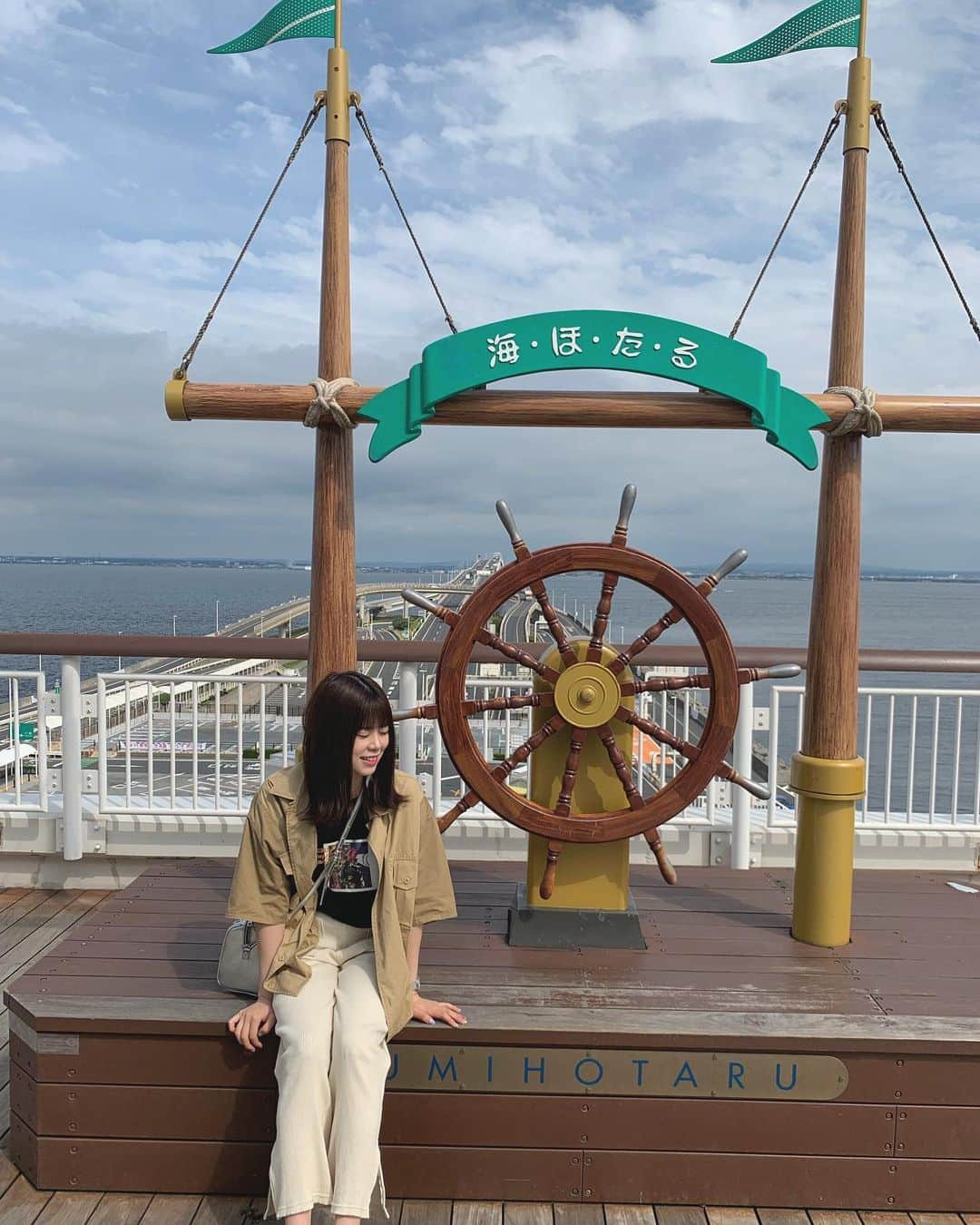 吉川七瀬さんのインスタグラム写真 吉川七瀬instagram 先日の投稿の答えはこれ だいぶ遅くなった 海ほたるでした 千葉県の有名な スポットだよ 美味しい食べ物たくさんあるしみんなもぜひ行ってみて この日は天気が良くて目が開かなすぎた 笑 千葉