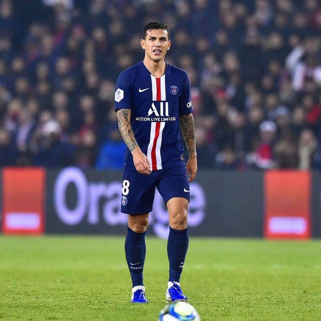 レアンドロ・ダニエル・パレデスのインスタグラム：「jour du match ❤️💙 @psg」