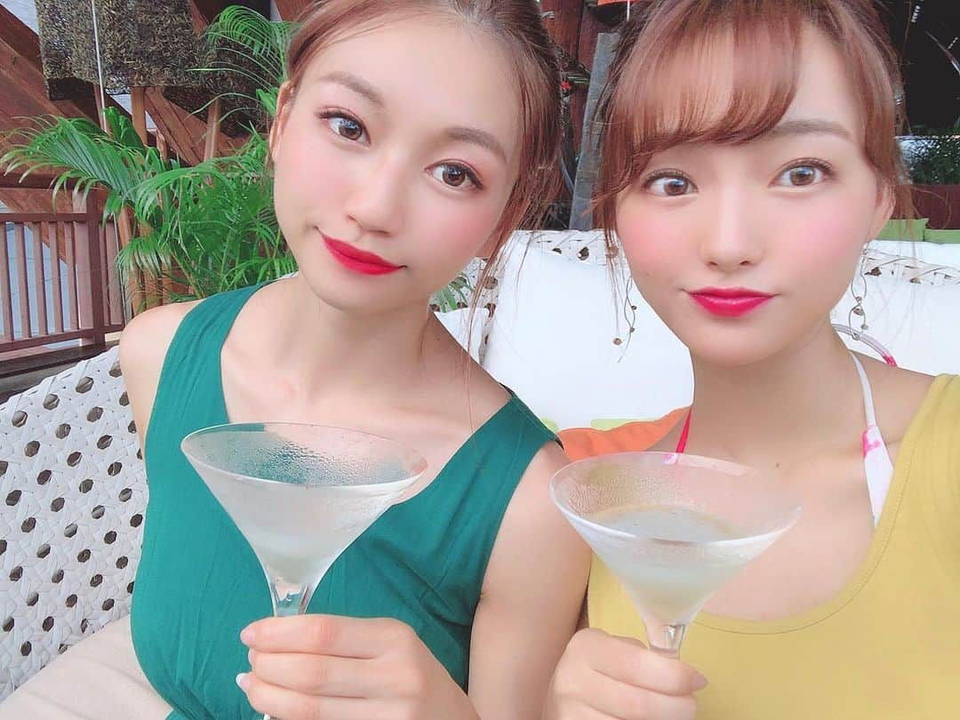 近藤美月さんのインスタグラム写真 - (近藤美月Instagram)「﻿ ﻿ ﻿ なんやかんやで﻿ 毎日投稿ちゃんと出来てる☺︎✨﻿ ﻿ ﻿ ﻿ 実はこのワンピまいちゃんの👗❤︎﻿ ﻿ わたし タイにＴシャツ３枚﻿ 持ってっただけやってんな🇹🇭奇跡🤔笑﻿ ﻿ ﻿ そんでこのあとワンピにカクテル﻿ こぼしちゃって...まいやんほんとごめん...﻿ ﻿ まいちゃんの方がお姉さんやったな😥💖﻿ ﻿ ﻿ ﻿ ﻿ １２月、２人で面白いイベントに﻿ 招待してもらったからまた報告するね🎄🤶たのしみ❤︎﻿ ﻿ ﻿ ﻿ ﻿ ﻿ ﻿ ﻿ #サロンモデル#関西サロンモデル#フリーモデル#関西フリーモデル#ポートレート#サロモ#関西サロモ#写真好きな人と繋がりたい#撮影依頼募集中#ヘアメイク#おしゃれさんと繋がりたい#フォロバ返し#タイ#タイ旅行#パタヤ#パタヤビーチ#パタヤ旅行﻿」11月22日 20時18分 - miittsuk