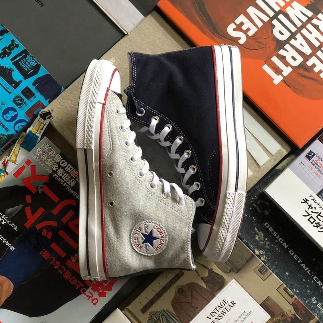 Mr. Tyさんのインスタグラム写真 - (Mr. TyInstagram)「Well hello there new shoes! Fun part about making these #converse70s is being able to make shoes I’ve always wish existed. I’ve always believed that @Champion’s Reverse Weave is some of the best material on earth....so hey, why not use all of my favorite colors (navy, charcoal, heather) on one @converse #chucktaylor70s shoe 🤷🏾‍♂️. Had to sacrifice some crewnecks, but worth it in the end. Even used the side ribbing for the heel, couldn’t let that go to waste! I’ll have to take a video of these, they cane out pretty cool.  @converse_style #ct70 #theshoegame #taylorgang #sneakerfreaker #kicksonfire #complexkicks #ijustlikeshoes #converse #allstar #allstars #chucks #lifeinchucks #reverseweave #champion #instachucks #conversestyle #lovemychucks #1970schucks #conversefamily #チャックテイラー #chucktaylor」11月23日 8時34分 - regularolty