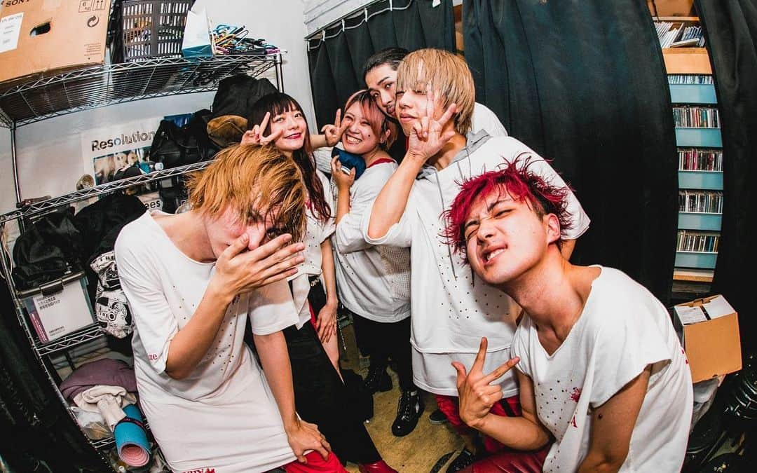 AliAさんのインスタグラム写真 - (AliAInstagram)「Thank you Takamatsu!!! 2019.11.22 live at Takamatsu Too Nice  with #ウソツキ #Novelbright  photo by @yamada_mphoto」11月23日 0時02分 - alia___official