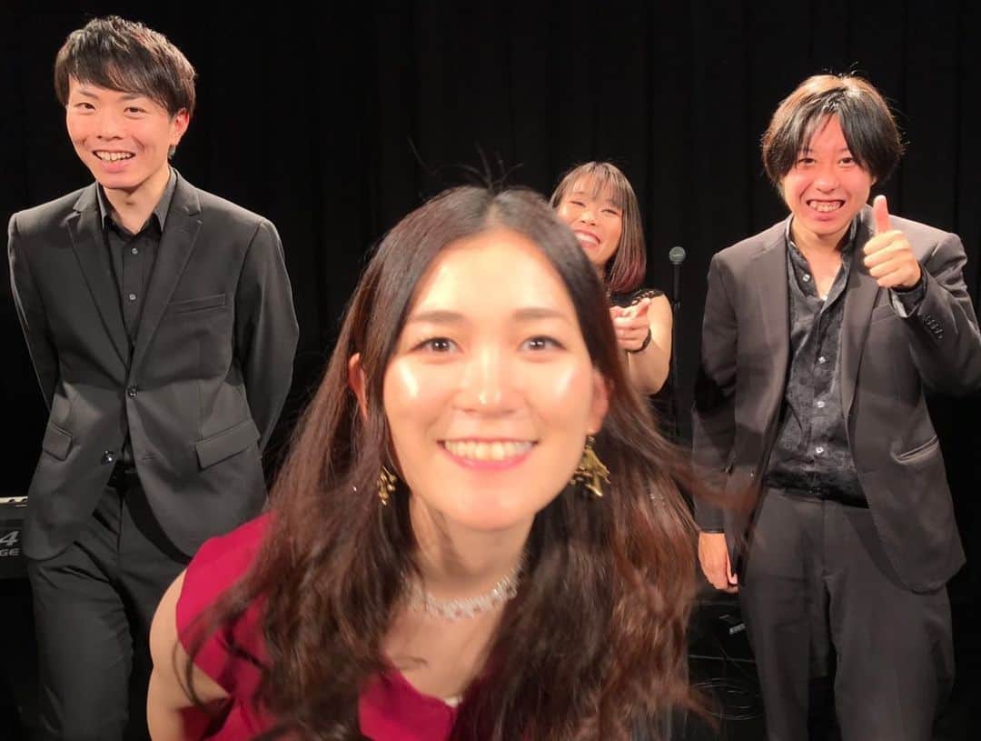 ティーナ・カリーナさんのインスタグラム写真 - (ティーナ・カリーナInstagram)「Respect Acoustic Live in SENDAI 初日✨  森恵さんとのコンサート🥰 とてもとても、幸せな時間でした☺️ めぐさんありがとう☺️ いろんな夢が叶った今日。 最高のスタートが切れました🎸  めぐさんは、また来年ツアーで仙台に来てくれるそうです😊 楽しみ✨  お越し下さった皆様、ありがとうございました🤗  明日のゲストは矢野まきさんです✨ 明日も最高の一日にするぞー！  #森恵 #ティーナカリーナ #ティーナ・カリーナ #仙台 #誰も知らない劇場」11月23日 0時13分 - tiina_kariina