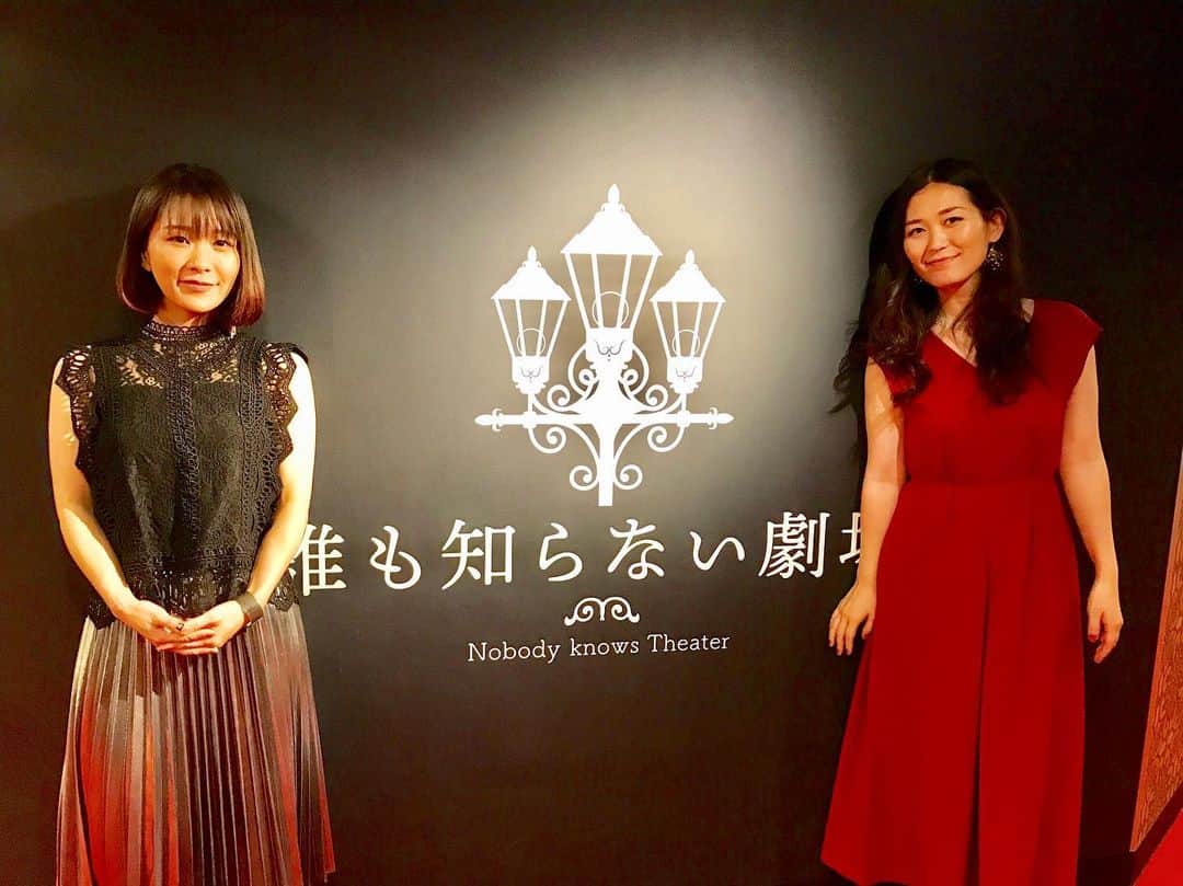 ティーナ・カリーナのインスタグラム：「Respect Acoustic Live in SENDAI 初日✨  森恵さんとのコンサート🥰 とてもとても、幸せな時間でした☺️ めぐさんありがとう☺️ いろんな夢が叶った今日。 最高のスタートが切れました🎸  めぐさんは、また来年ツアーで仙台に来てくれるそうです😊 楽しみ✨  お越し下さった皆様、ありがとうございました🤗  明日のゲストは矢野まきさんです✨ 明日も最高の一日にするぞー！  #森恵 #ティーナカリーナ #ティーナ・カリーナ #仙台 #誰も知らない劇場」