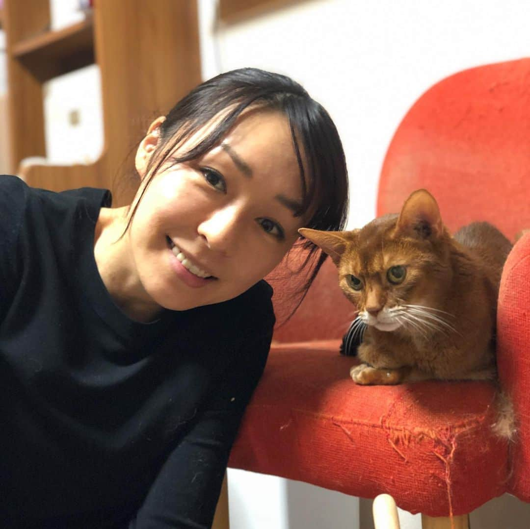 宮川美保のインスタグラム：「ちゃいとツーショット #みほんちのちゃい #ちゃいかわ」