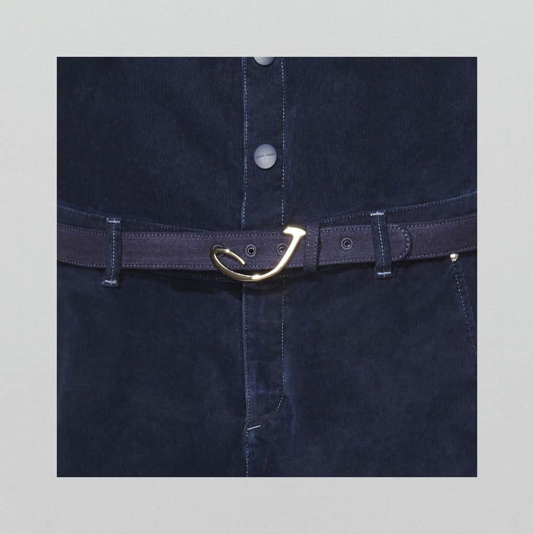 Jacob Cohenのインスタグラム：「Signature J  F/W 20 Woman Collection Made in Italy  #JacobCohen #JacobCohenJeans」