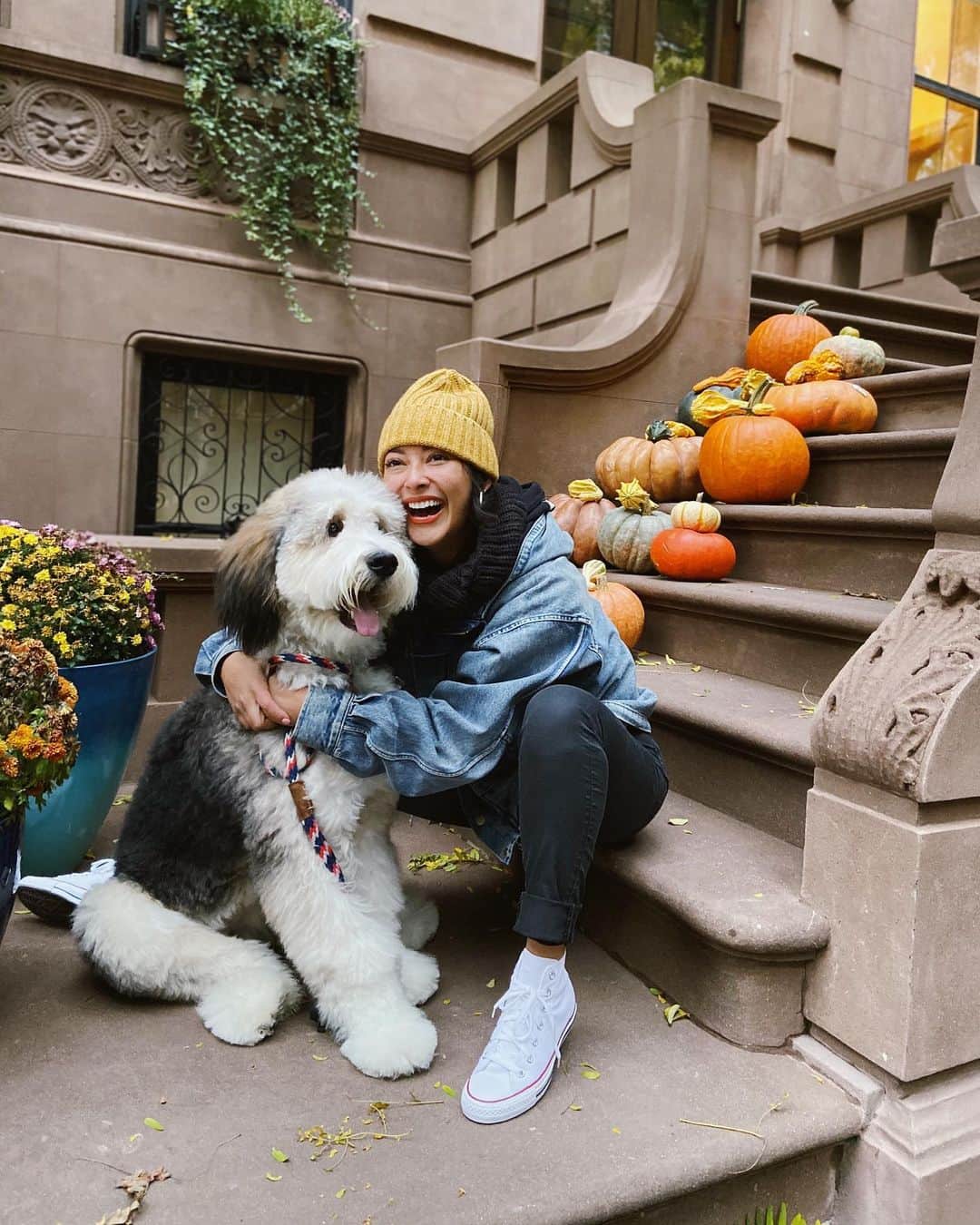 ジョーディン・テイラーのインスタグラム：「Have you ever seen me happier?? Be honest.」