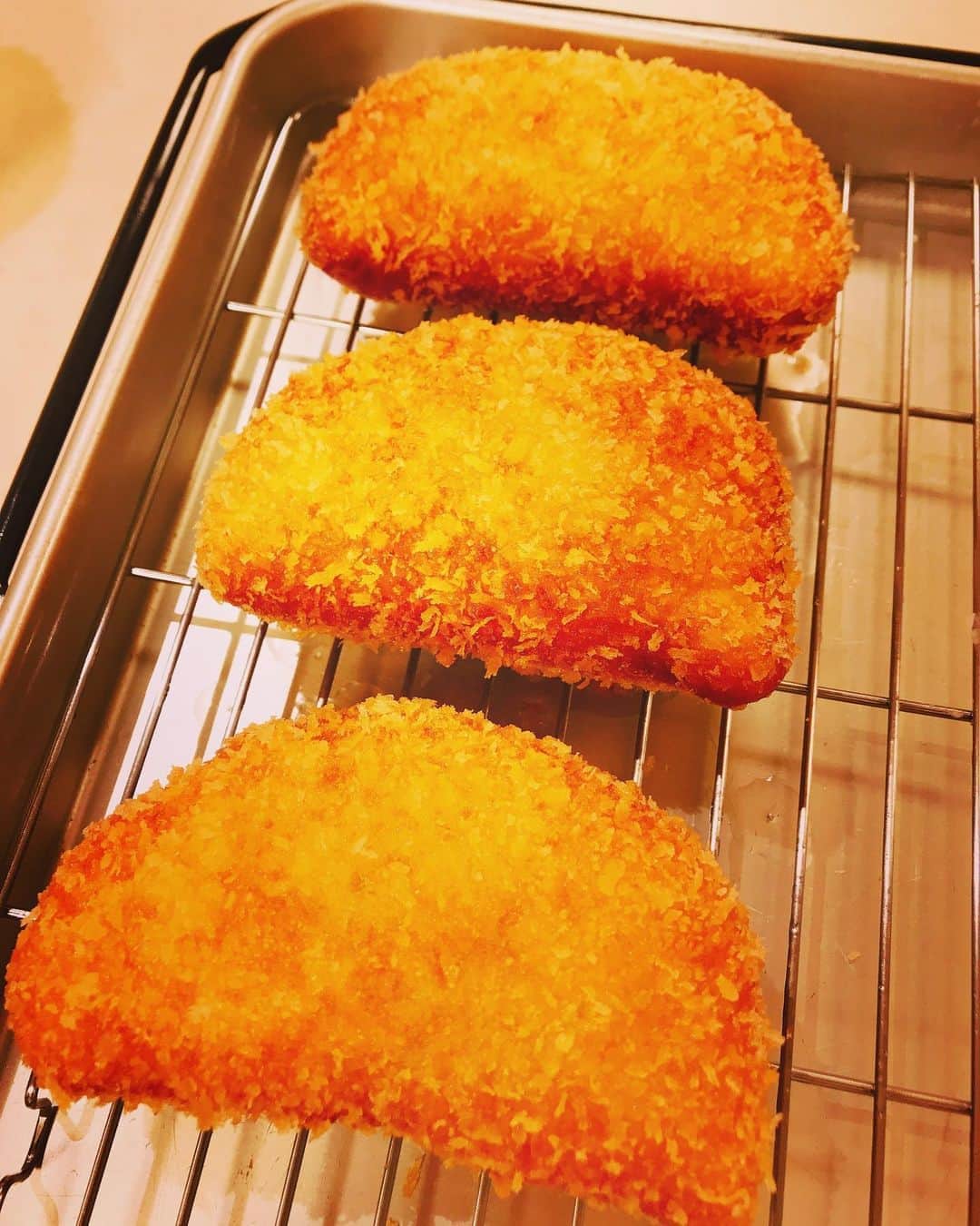 植田佳奈のインスタグラム：「#abcクッキングスタジオ #abcクッキング #カレーパン #ブレッド #パン作り」
