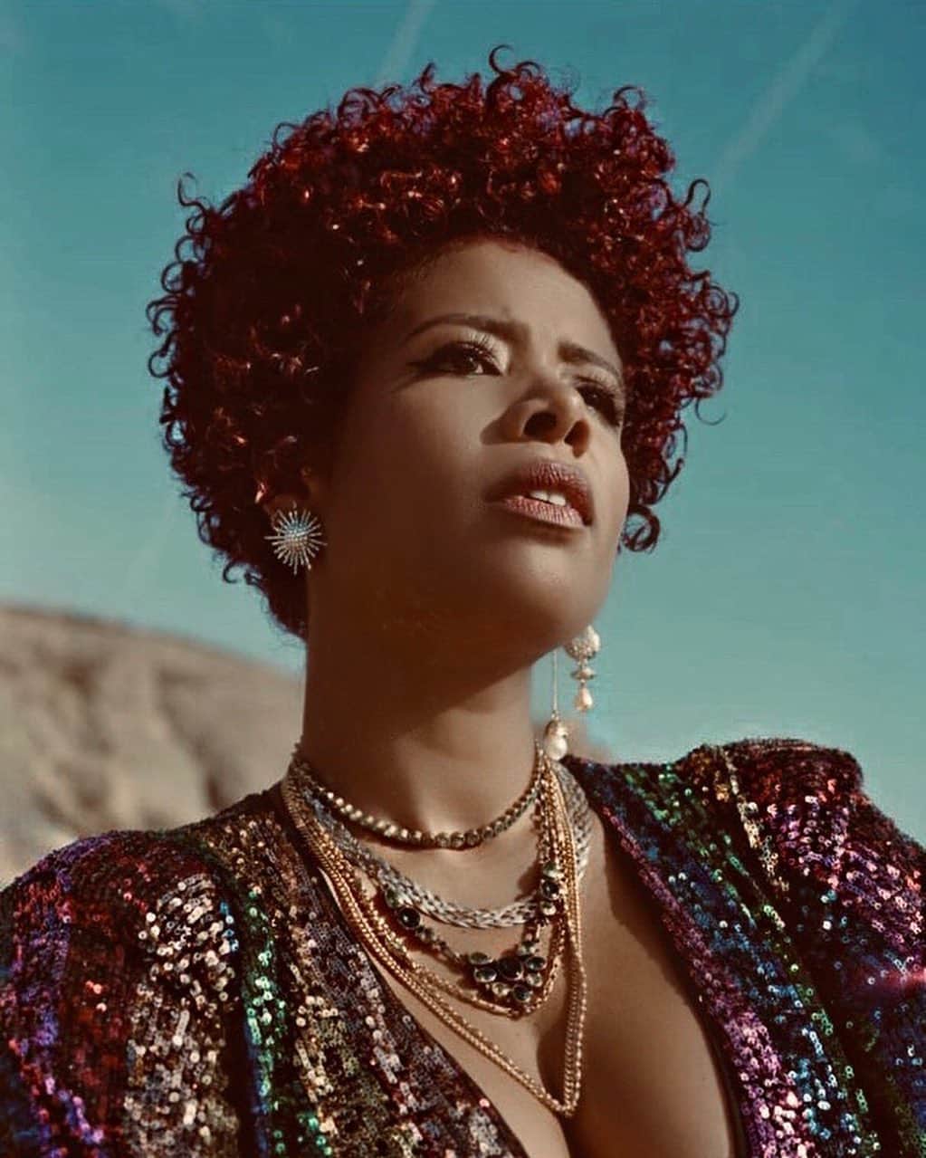 ケリスのインスタグラム：「Last week, I sat down with @i_d to chat about all things Kaleidoscope, my career since then, and what I’ve got coming up in 2020 — link in bio.  Photos: @dritch Makeup: @samuelpaulmakeup  Word: @speriod」