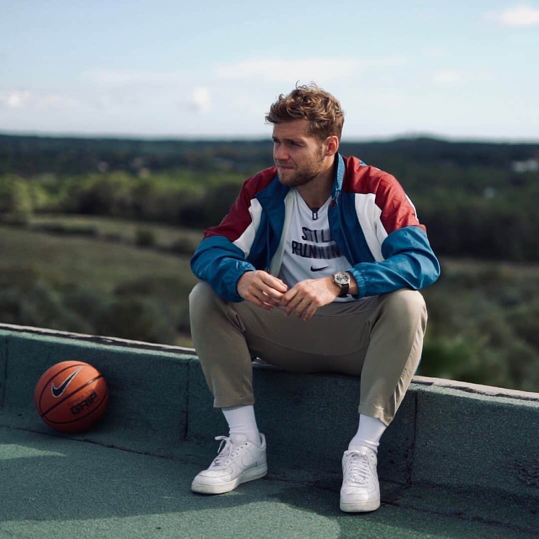ケビン・マイヤーのインスタグラム：「Mon expérience aux Championnats du Monde de Doha 2019 dans une nouvelle vidéo YouTube ▶️ Mon maillot de l’équipe de France à gagner 🎁」