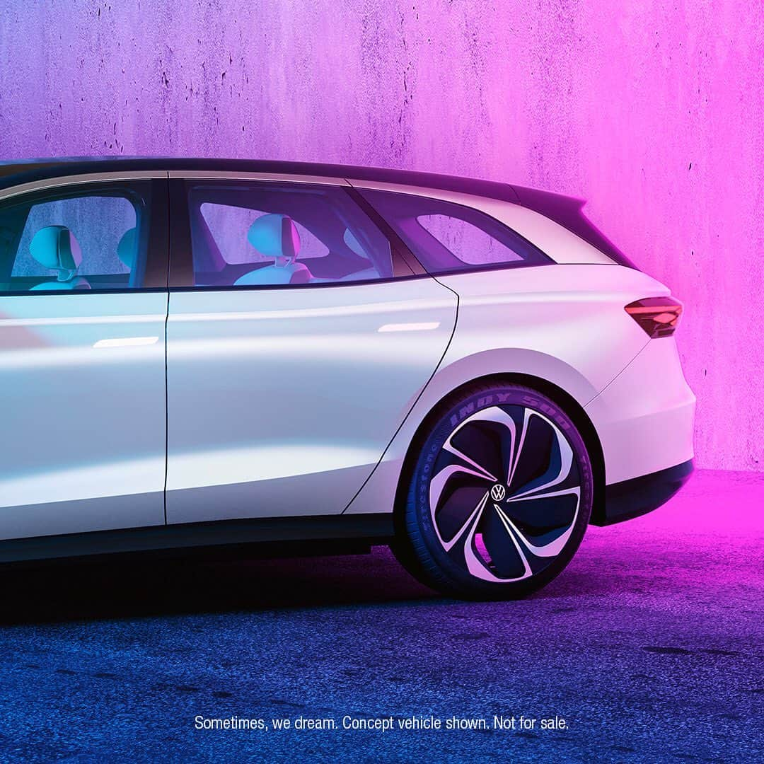 Volkswagen USAさんのインスタグラム写真 - (Volkswagen USAInstagram)「Sleek⚡️Meet the ID. SPACE VIZZION #LAAutoShow」11月23日 6時20分 - vw