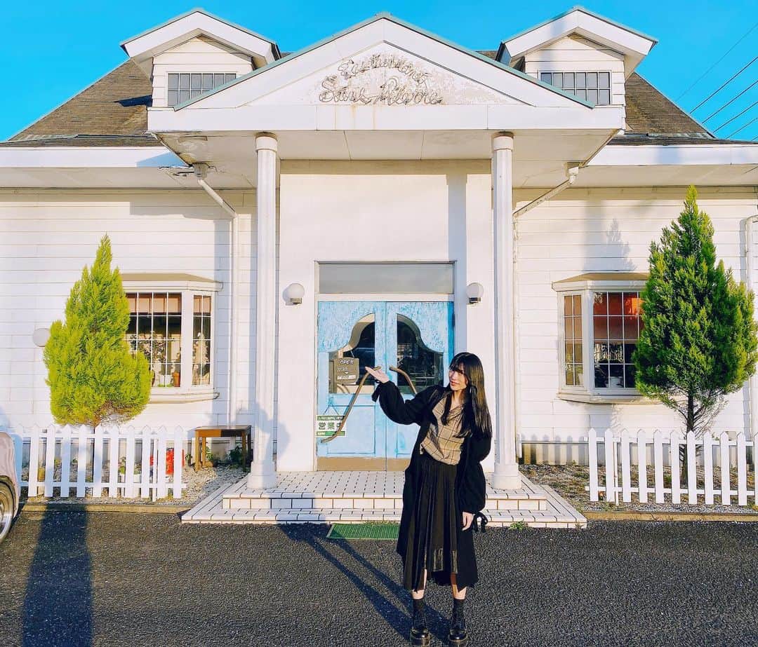 根岸愛のグルメインスタ