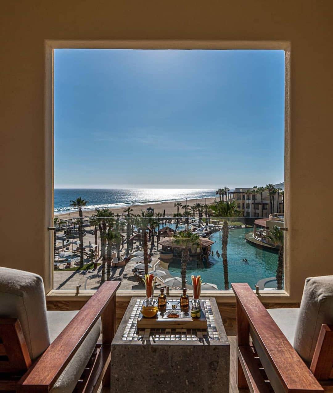My Interiorさんのインスタグラム写真 - (My InteriorInstagram)「Perfect 👌 view to wake up in Los Cabos, Mexico suit in @pueblobonito 🇲🇽 by @myinspireproject」11月23日 17時01分 - myinterior