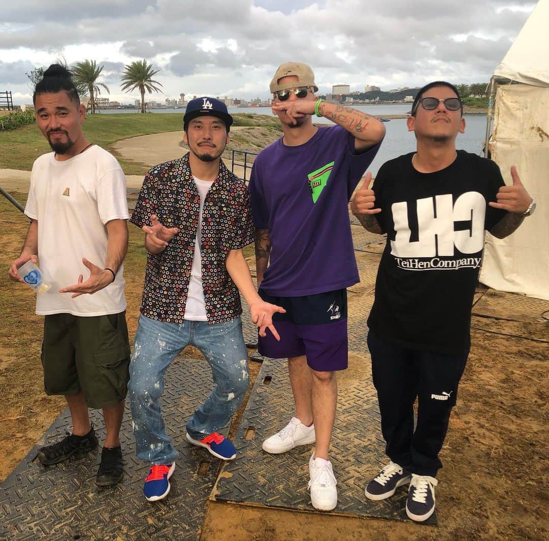 RYO the SKYWALKERのインスタグラム：「波フェスにて！CHOUJIくんのライブヤバかったzee🔥 w/ RITTO, KOJOE, CHOUJI #沖縄」