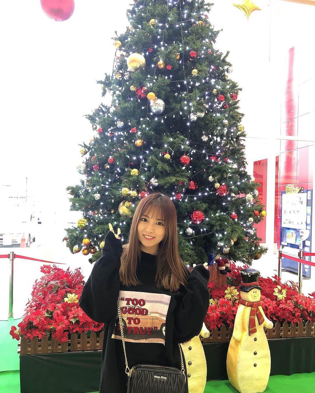 ぽこのインスタグラム：「今年初のツリー🎄❤️ 🎄  #仙台 #クリスマスツリー」