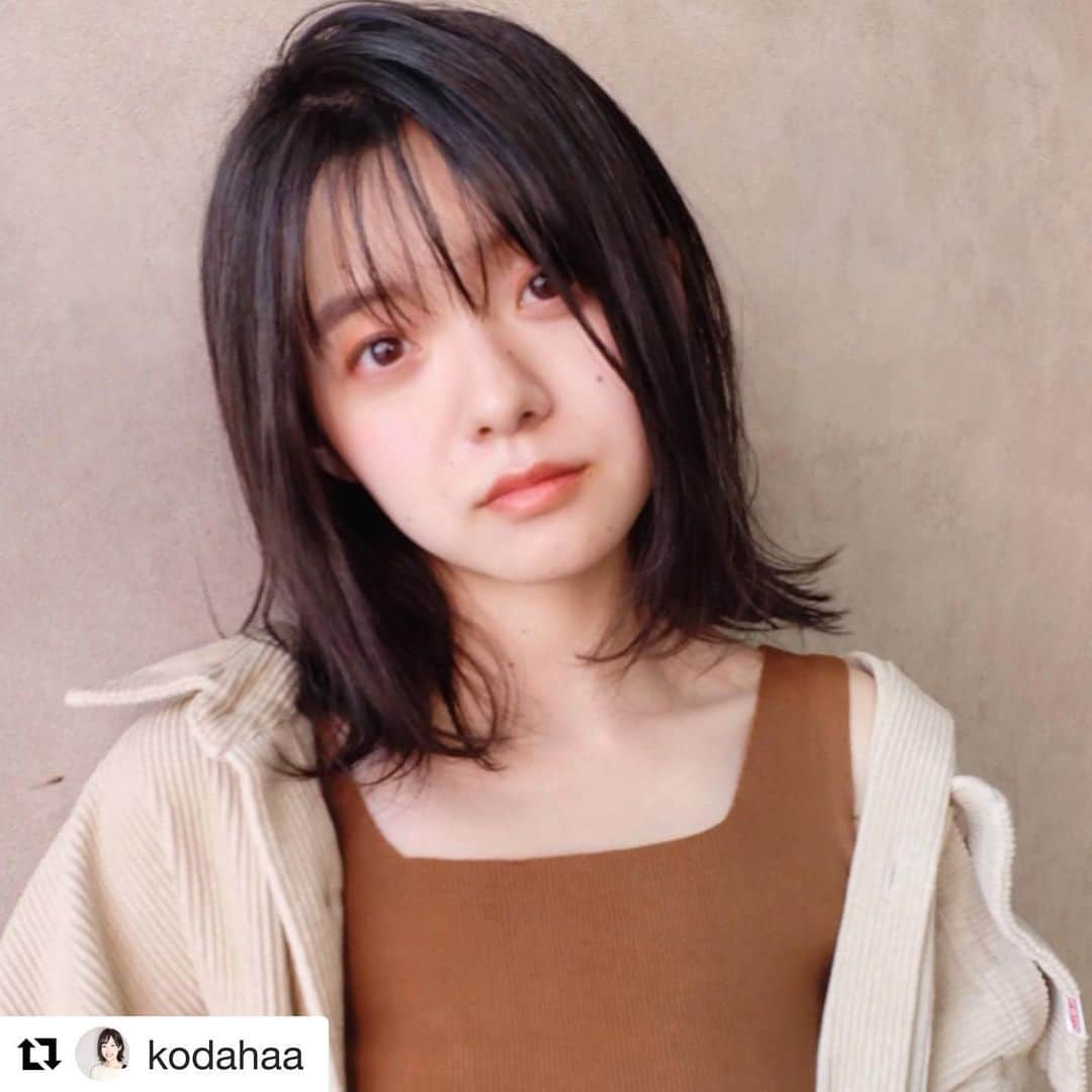 THROW 【スロウ】さんのインスタグラム写真 - (THROW 【スロウ】Instagram)「#Repost @kodahaa with @get_repost ・・・ . 撮影style☺︎ . #鶴ヶ峰 #美容室 #美容院 #mereve #メリーヴ #ミディアム #mediumhair #スロウカラー #throwカラー #黒髪 #外ハネミディアム  #撮影 #撮影モデル」11月23日 10時32分 - throwcolor