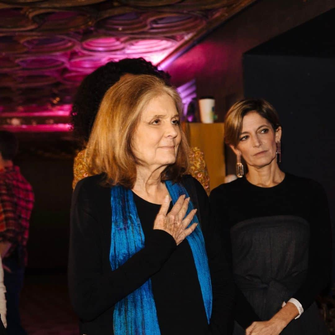 ナタリー・ポートマンさんのインスタグラム写真 - (ナタリー・ポートマンInstagram)「Loved gathering with incredible women to celebrate @gloriasteinem’s new book: The Truth Will Set You Free, But First It Will Piss You Off!」11月23日 10時42分 - natalieportman