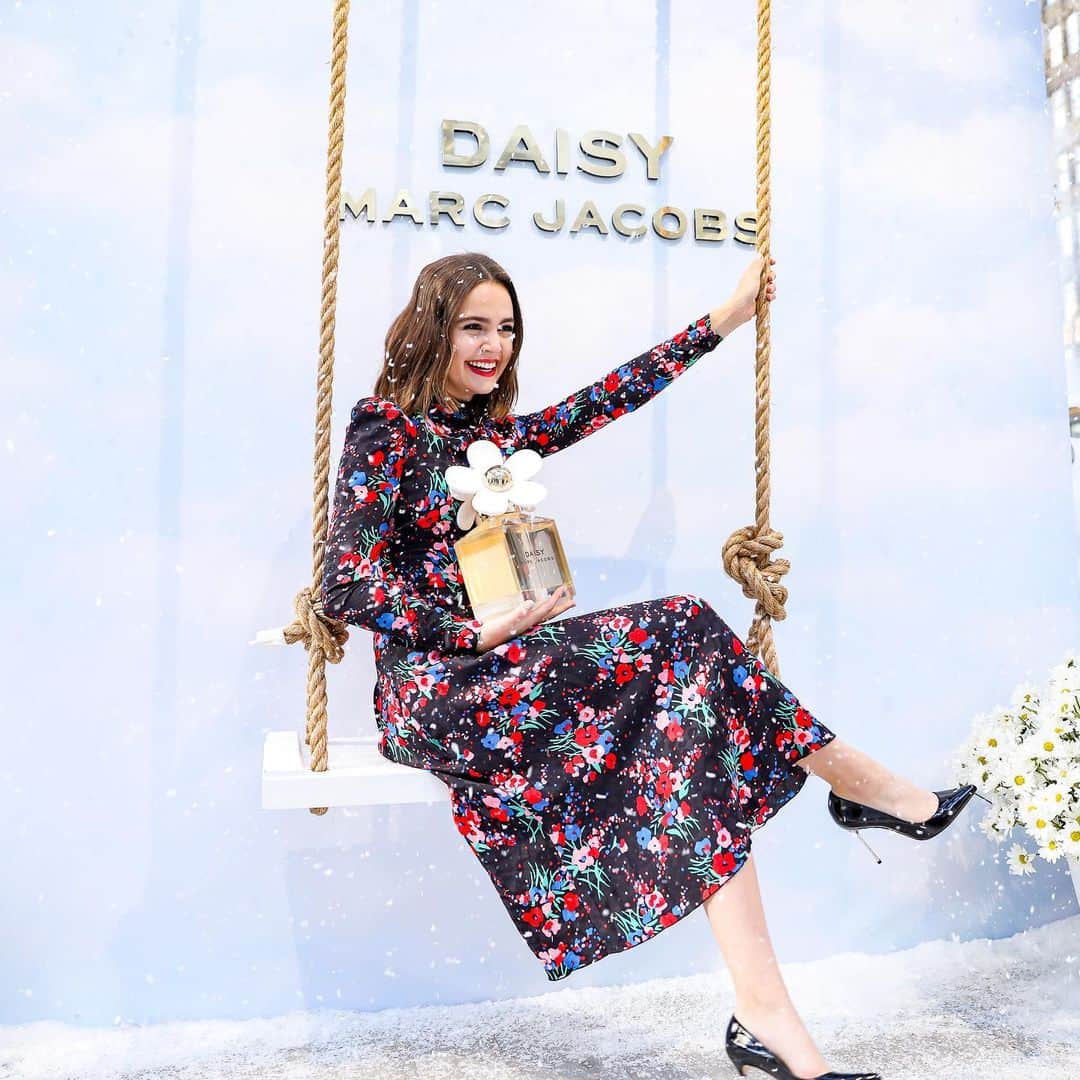 ベイリー・マディソンのインスタグラム：「yesterday in NEW YORK celebrating #MJDAISY with my @marcjacobsfragrances family 💕  to the entire MJ team congrats on such a beautiful day, thank you for including me xxx」