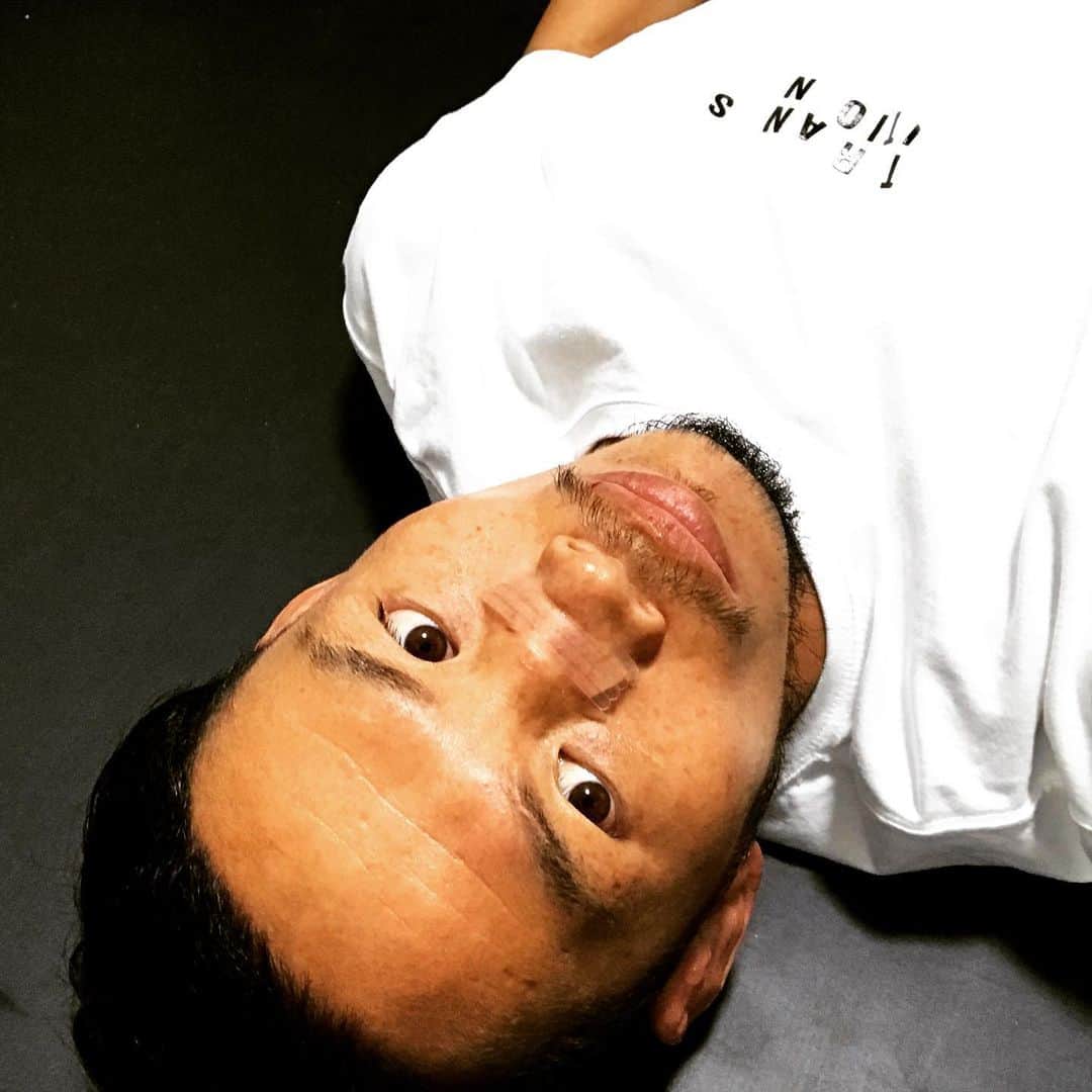 宇野薫のインスタグラム：「整いました。さぁ計量へ！  #shooto1124 #修斗 #宇野薫 #onehundredathletic #100athletic  #100A #unocaolshowten #caoluno #unodojo #abematv」