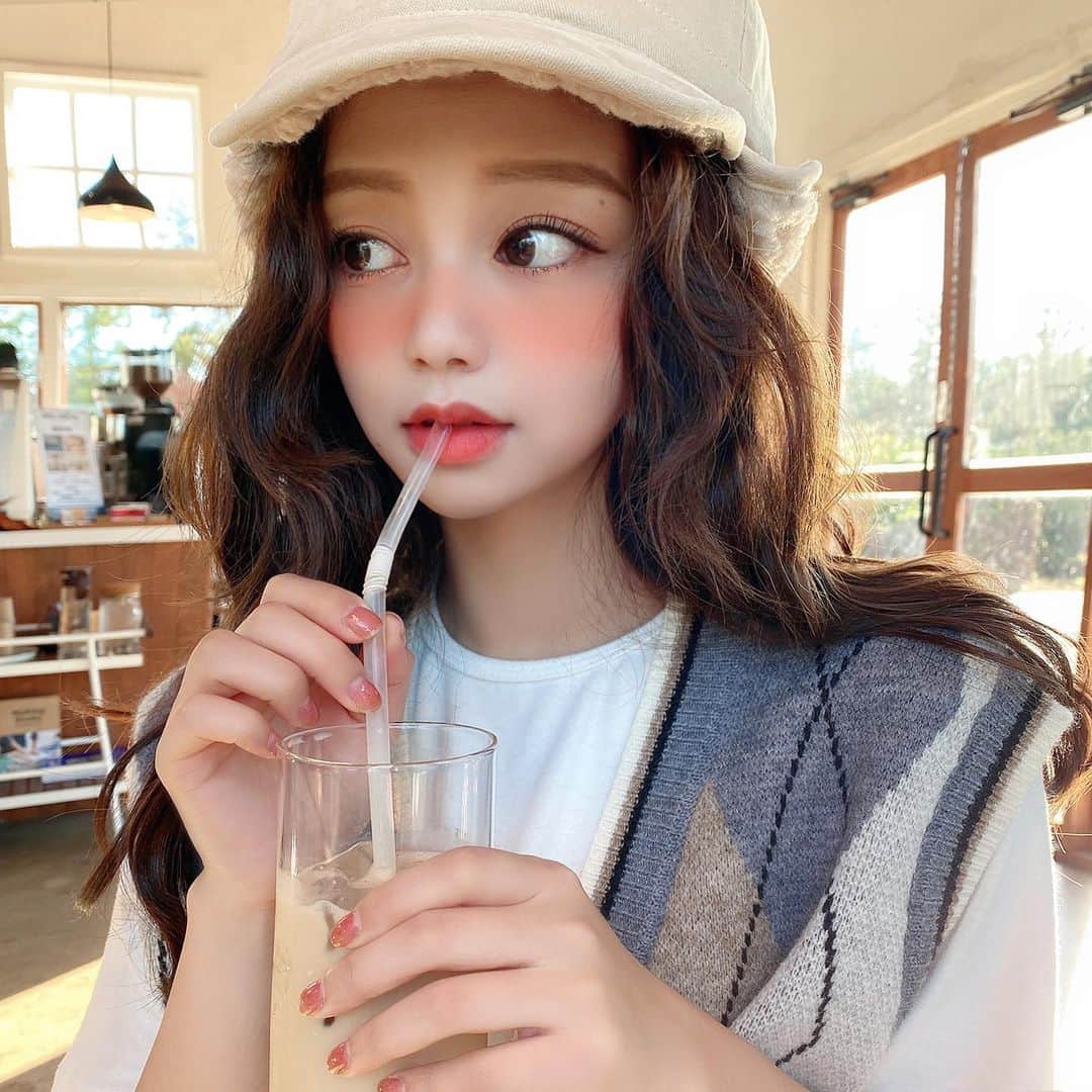 Chuuのインスタグラム：「Are you having a good weekend?💕」