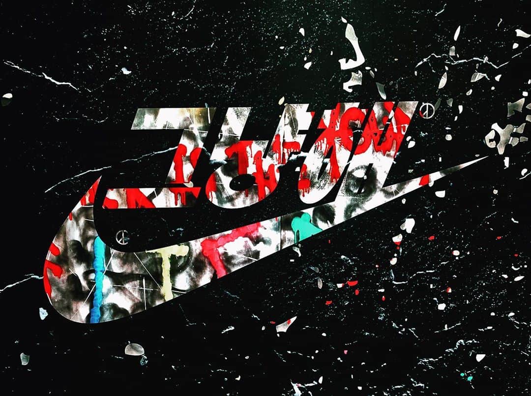 G-DRAGONのインスタグラム：「#광고 PEACE•NOISE•ONE」
