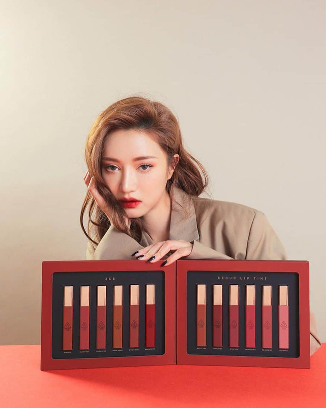 3CE Official Instagramさんのインスタグラム写真 - (3CE Official InstagramInstagram)「3CE CLOUD LIP TINT KIT 클라우드 립 틴트 열 두가지 컬러를 하나의 키트에 담았어요❤️ #3CE #3CECLOUDLIPTINT #3CECLOUDLIPTINTKIT」11月23日 13時53分 - 3ce_official