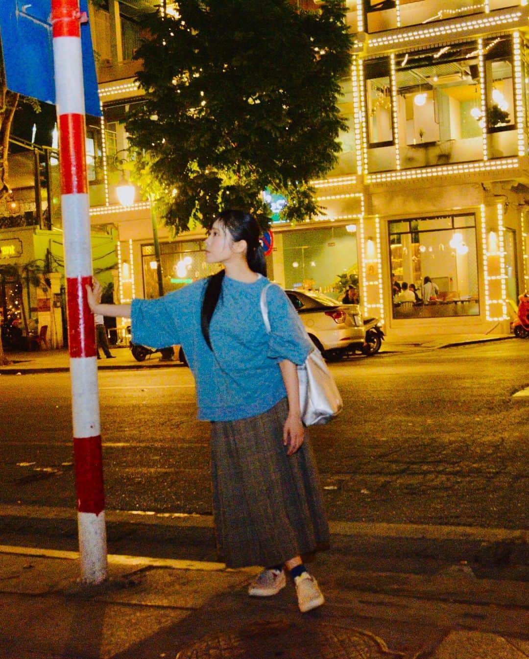 田中みかさんのインスタグラム写真 - (田中みかInstagram)「. . . . . Vietnamtrip! . . . . . . . . . . . . . #Vietnam#vietnamtrip #vietnamtravel #ベトナム#ベトナム旅行 #ベトナム旅 #Hanoi#hanoitravel #hanoitrip #ハノイ#ハノイ旅行 #ハノイ観光 #イルミネーション#イルミネーション撮影 #イルミネーション写真#夜景#夜景写真#夜景ポートレート#asiatrip #asiatravel #東京カメラ部  #ファインダー越しのわたしの世界  #ファインダー越シノ私ノ世界 #カメラ好きな人と繋がりたい  #カメラマンさんと繋がりたい  #写真好きな人と繋がりたい  #写真撮ってる人と繋がりたい  #撮影会モデル #撮影モデル」11月23日 14時35分 - mikamikatn