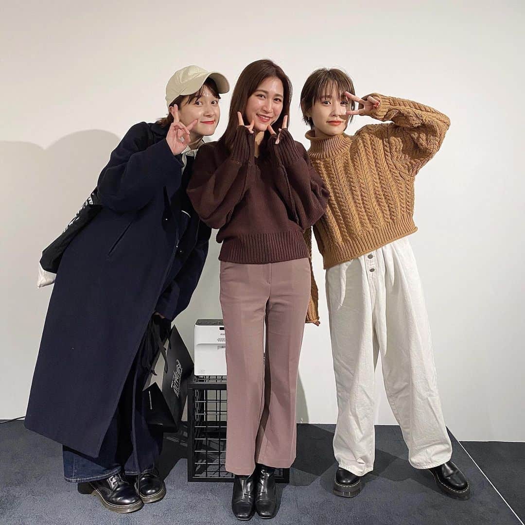 後藤夕貴のインスタグラム：「(センターポジションから失礼いたしまス) ㅤ 昨日は @mp_japan の展示会へ お邪魔してきました〜 unisexで使えるものばかりだから 大好きな人たちとお揃いしたら素敵だなぁって そんなこと考えていたら 大好きな先輩にも会えてるんるんなごとうでした♪ ㅤ 今日も素敵な1日を！」
