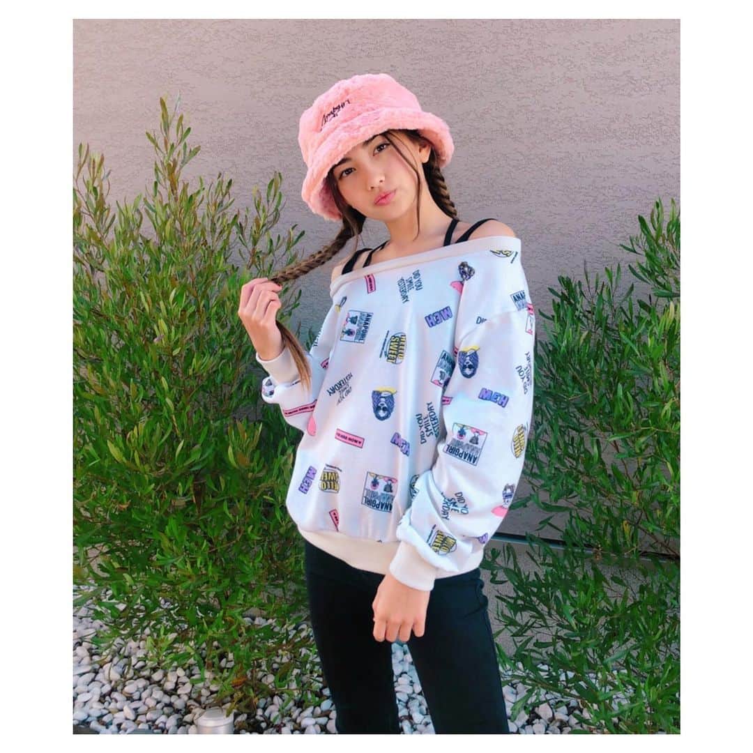 のインスタグラム：「Lesson Day❤︎ 今日はANAP fashionista の肩だしトップス お気に入りのモコモコハットも一緒に^ ^ ・ ・ ・  #土曜日 #mlessonday #週末コーデ #anapgirl #アナップ #モコモコ帽子 #かわいい #anapfashionista #秋服コーデ #webmodel #juniormodel」