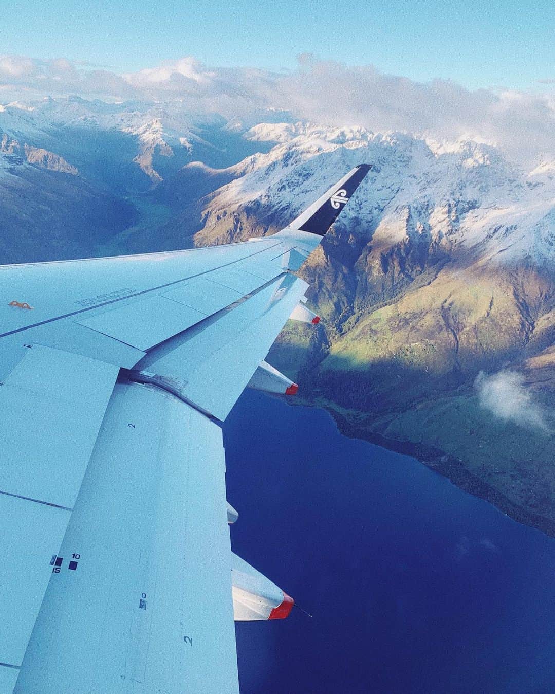 中村優さんのインスタグラム写真 - (中村優Instagram)「ひとまずNewzealandの写真はここまで📱✨飛行機からの景色も絶景だった🏔また必ず行きます✈️ #newzealand #queenstown#優trip」11月23日 16時31分 - nkmr_yu