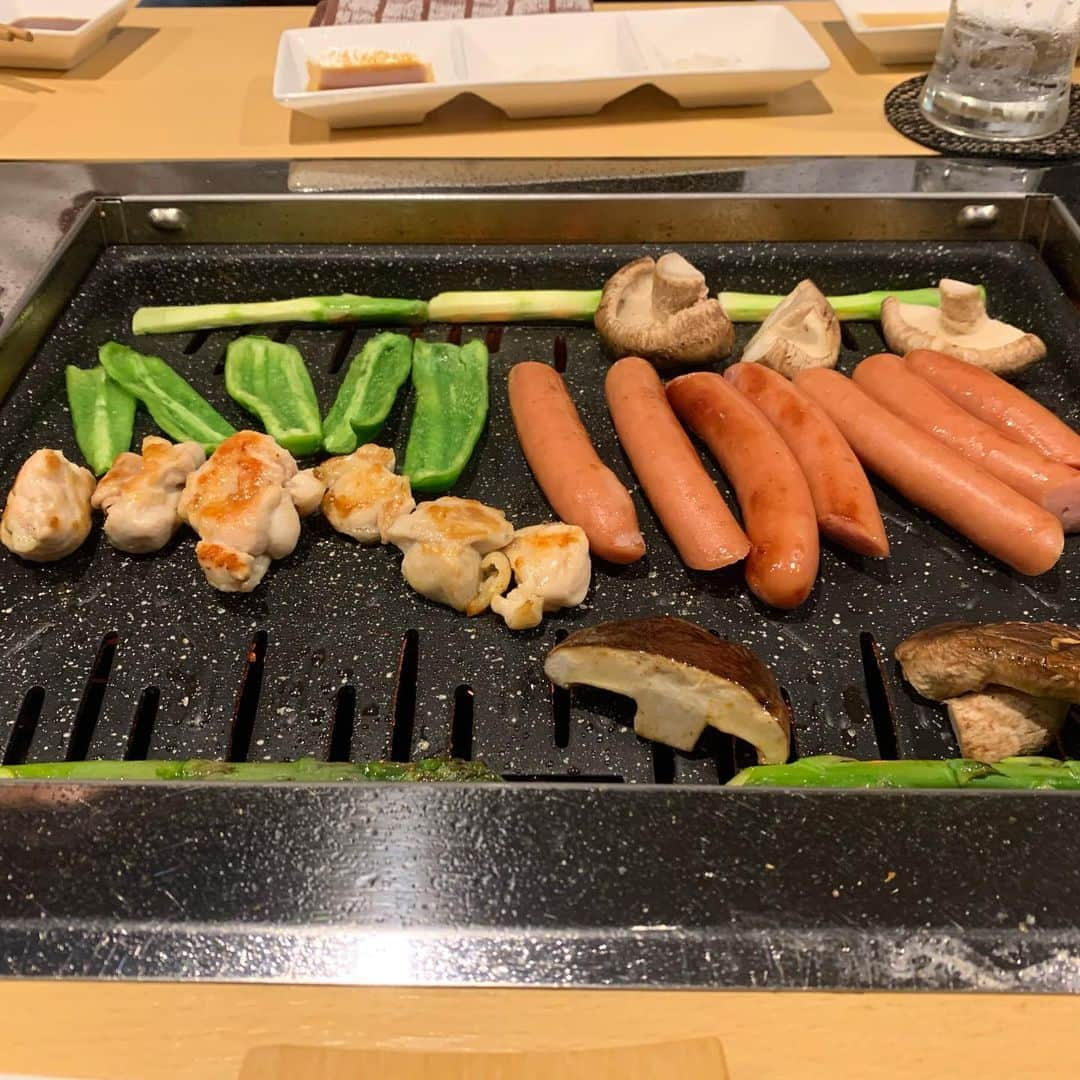 森公平さんのインスタグラム写真 - (森公平Instagram)「堺市にある「寛」 これほどかってくらい鶏肉食べた🥺 ご馳走さまでしたー！  #くつろぎ #店長家族と #山田氏も」11月23日 18時44分 - mori_koheidesu