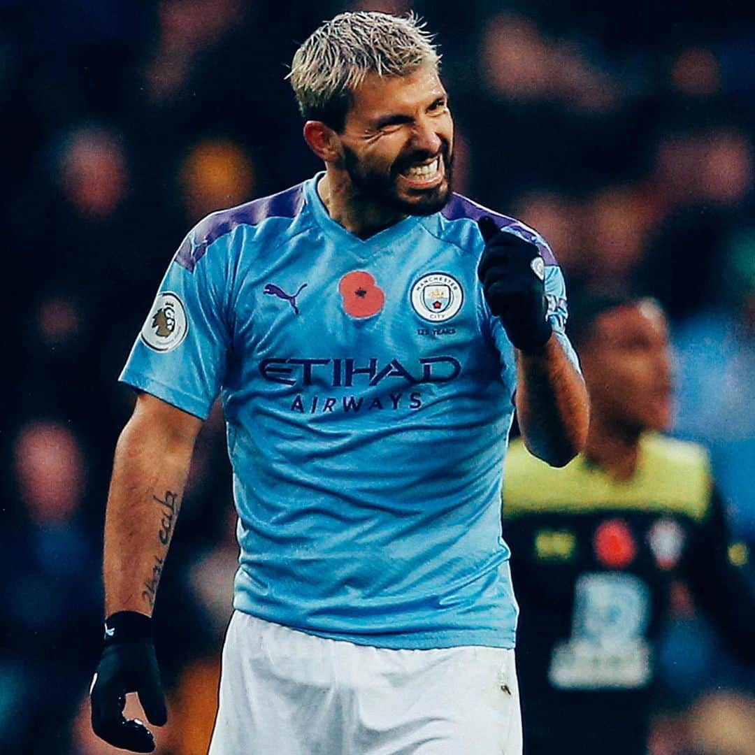 マンチェスター・シティFCさんのインスタグラム写真 - (マンチェスター・シティFCInstagram)「Those matchday FEEEELS! 👊⠀ ⠀ #ManCity #MCICHE」11月23日 18時51分 - mancity